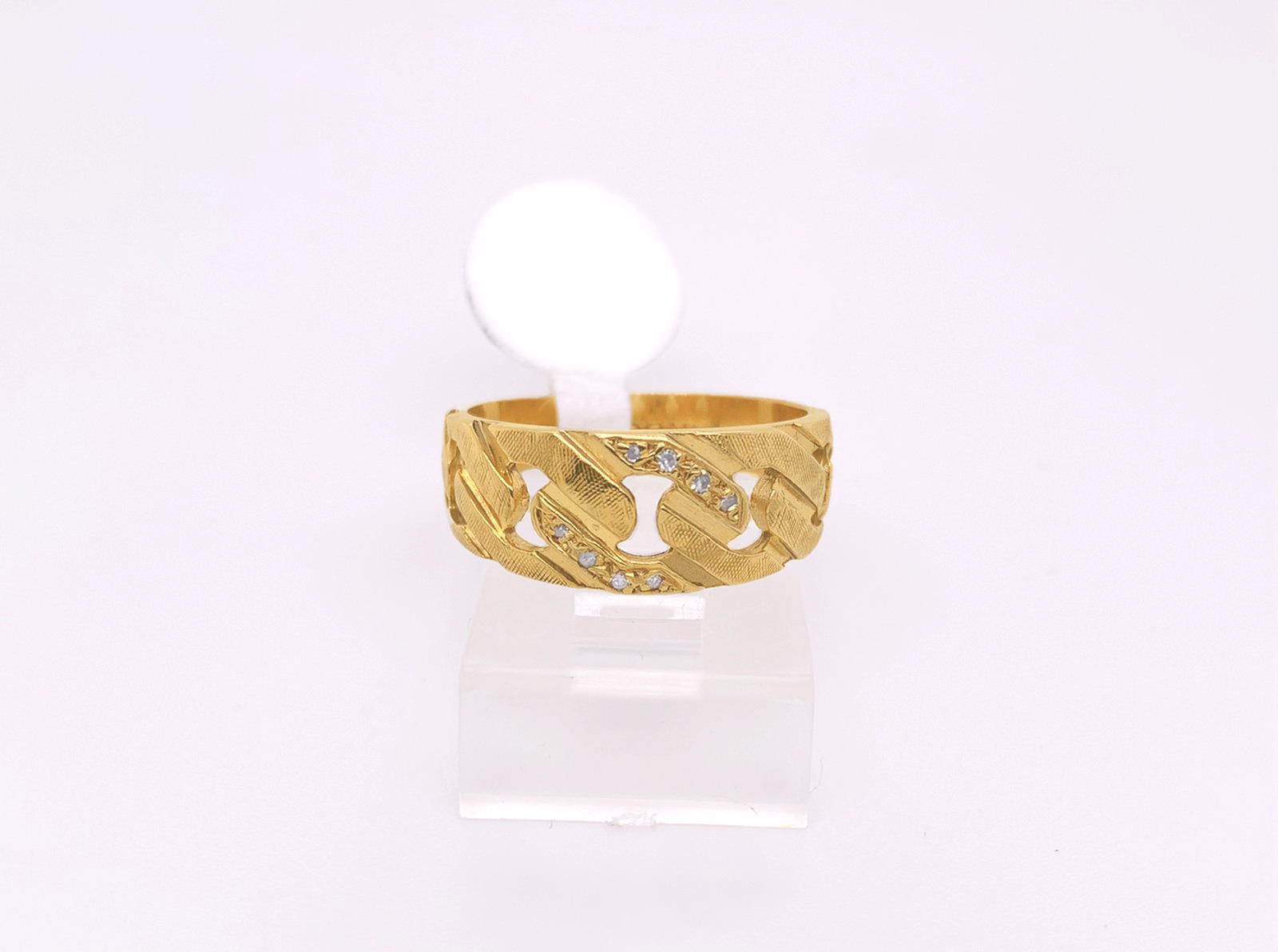 Gold Ladie Ring