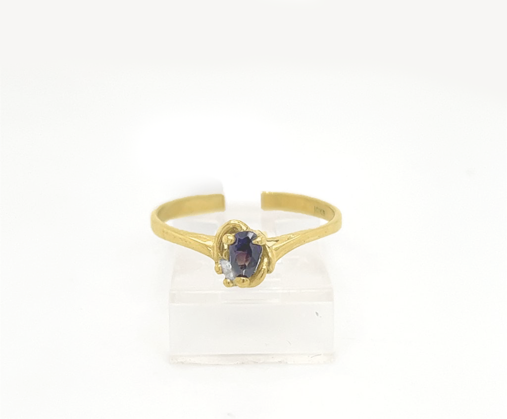 Gold Ladie Ring