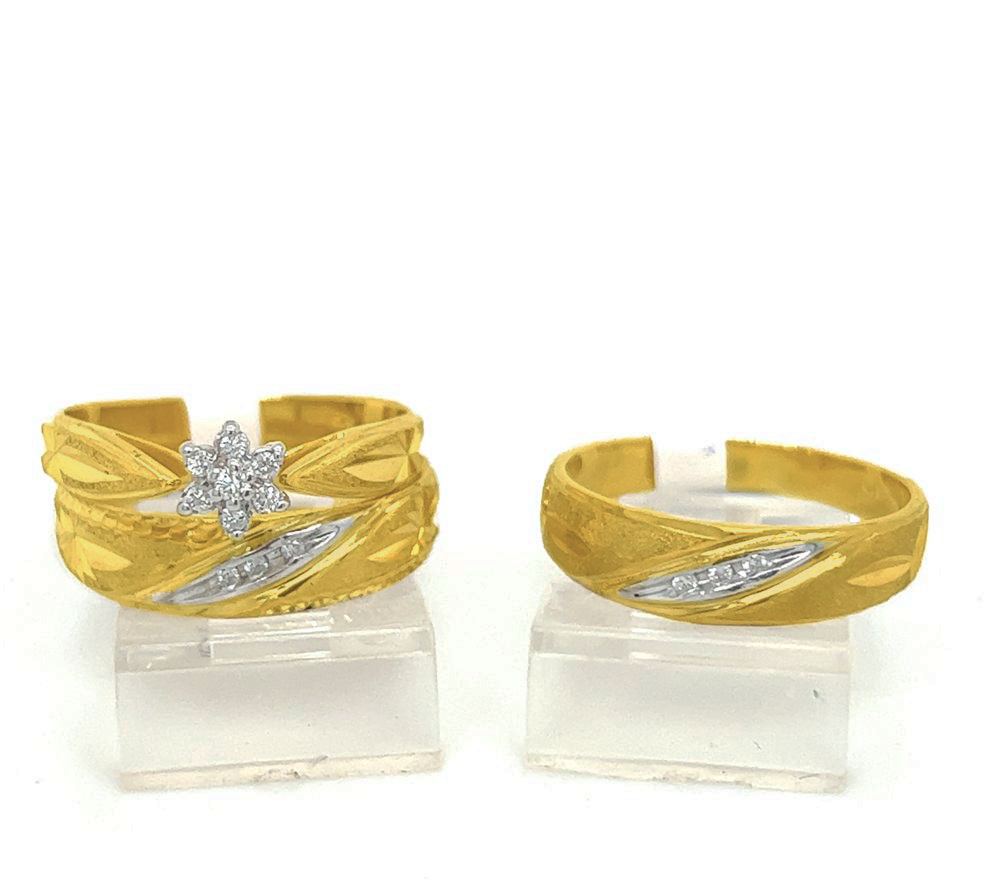 Gold His and Her Wedding Set