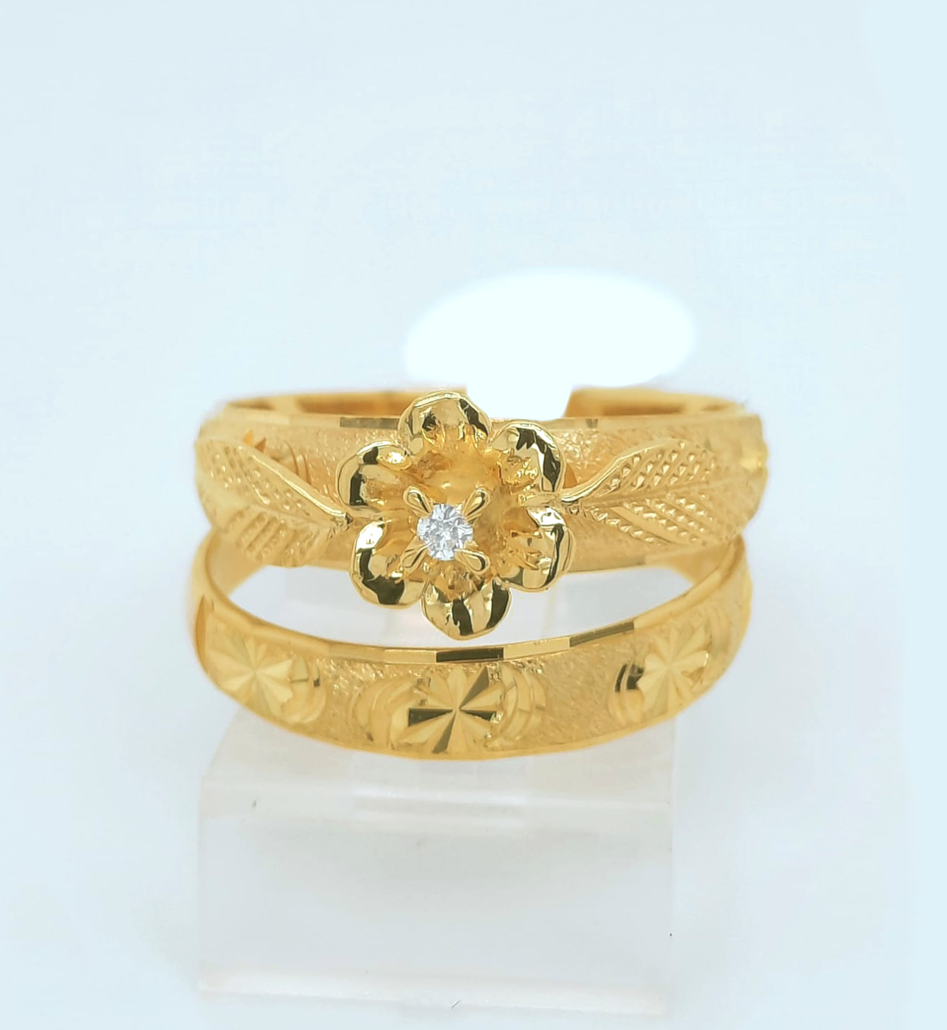 2PC Gold Wedding Ring