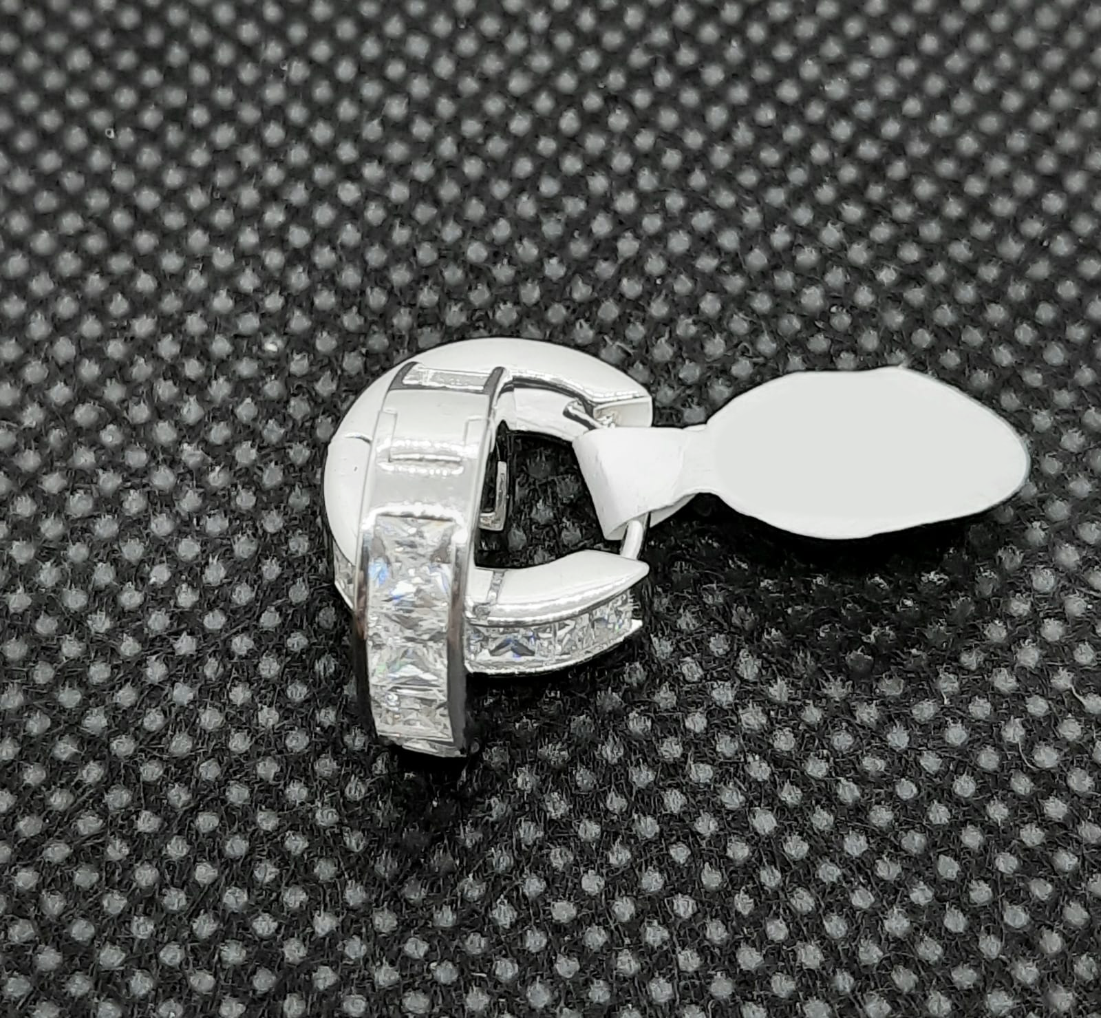 Silver Hoop
