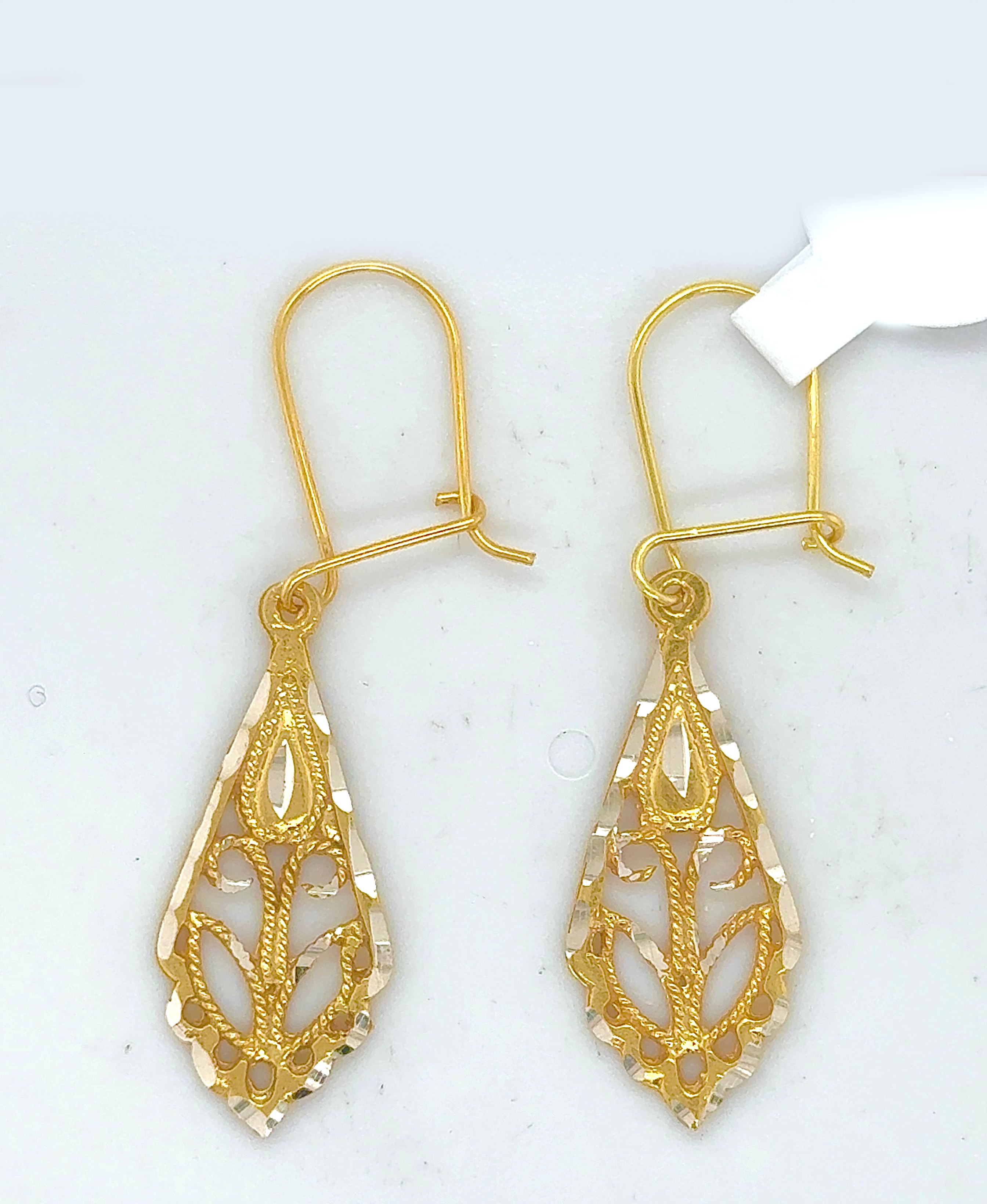 Gold Hanging Earring