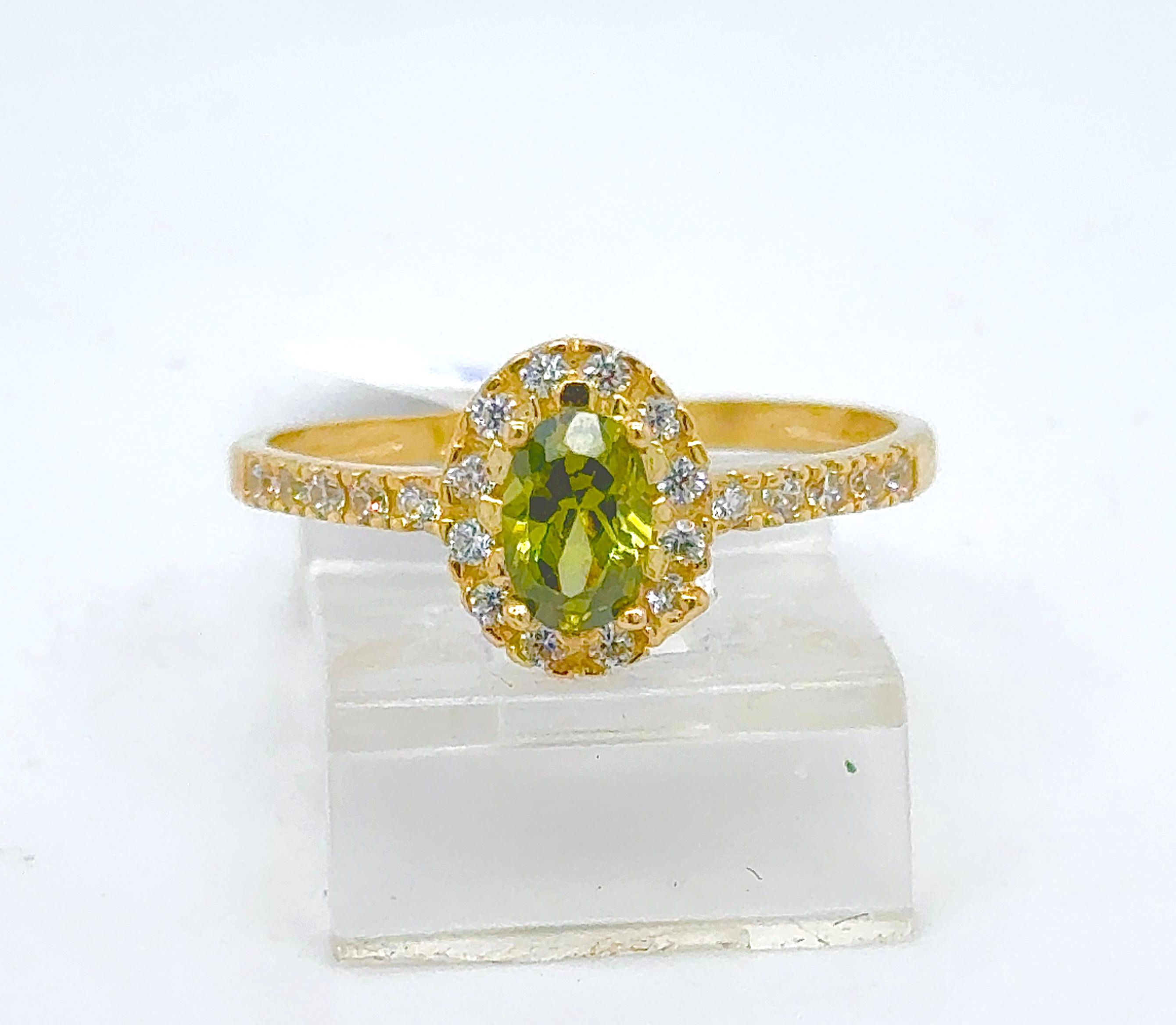 Gold Ladie Ring