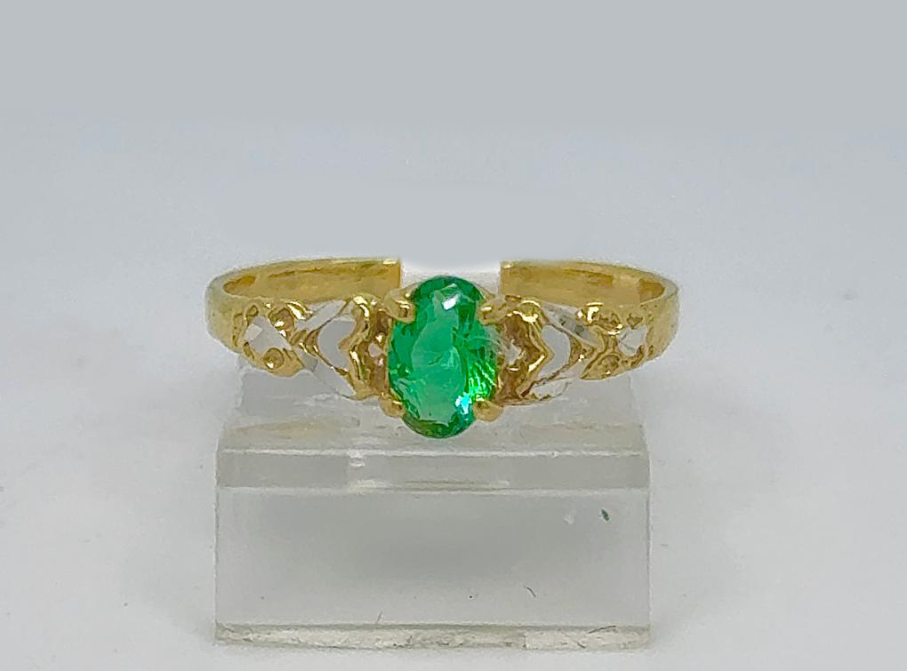 Gold Ladie Ring