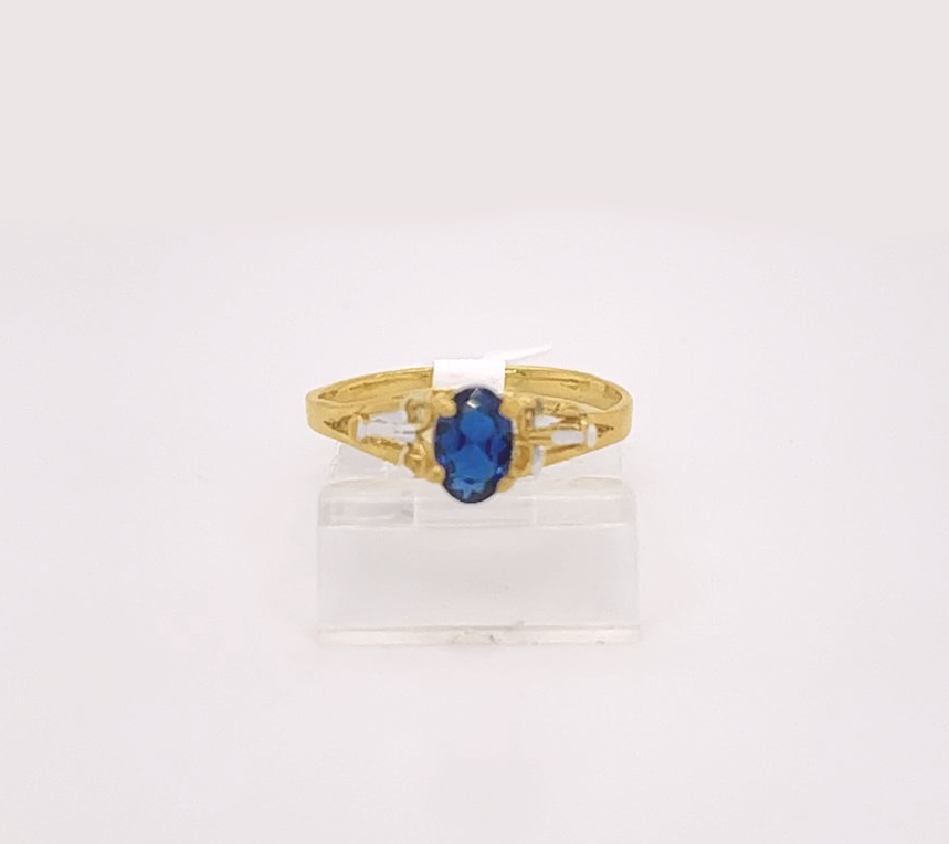 Gold Ladie Ring