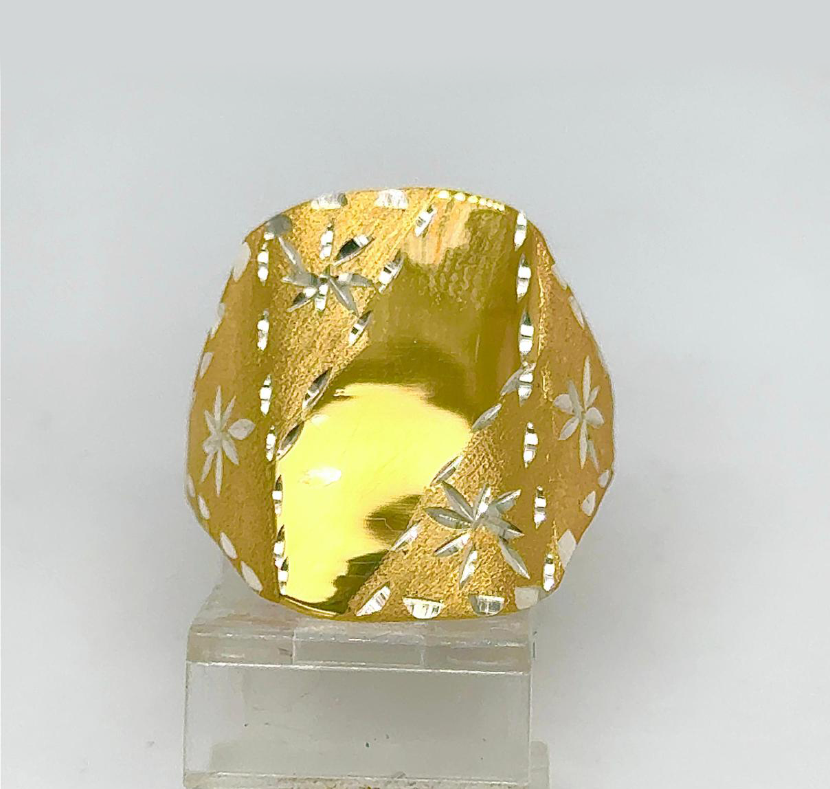 Gold Gent Ring