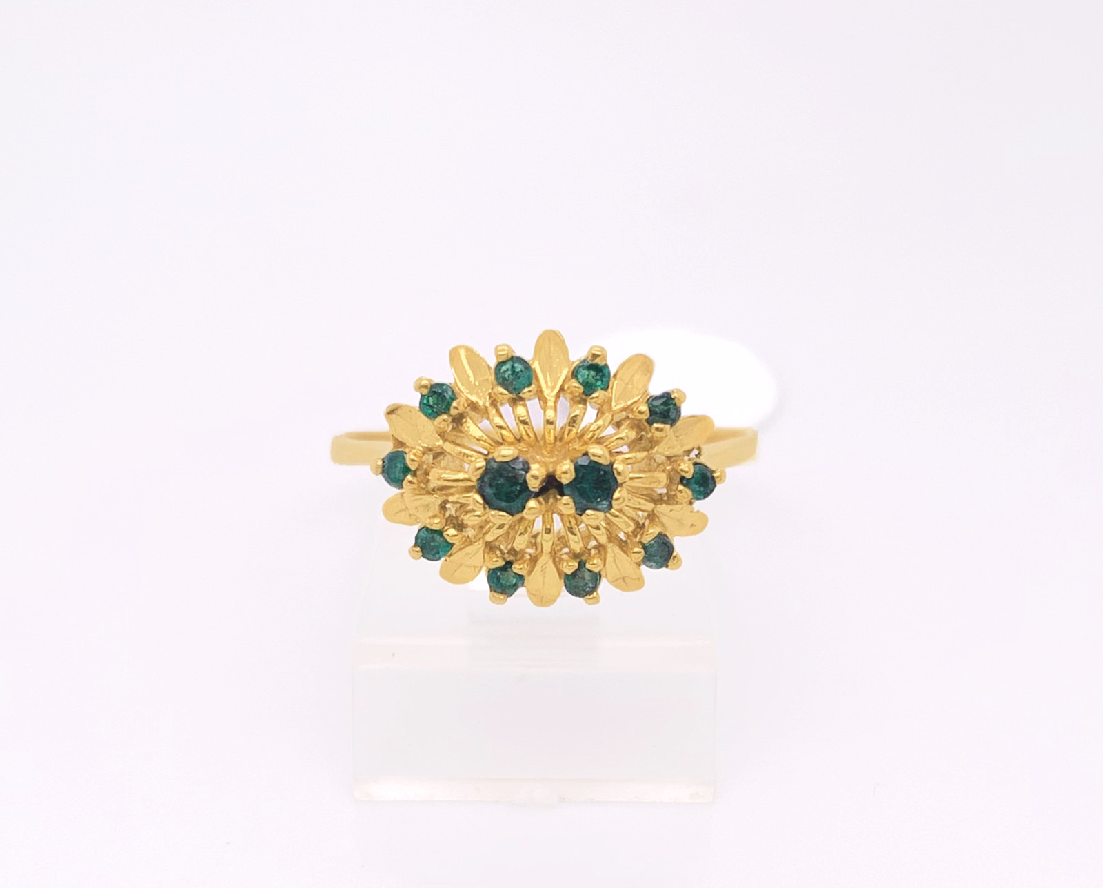 Gold Ladie Ring