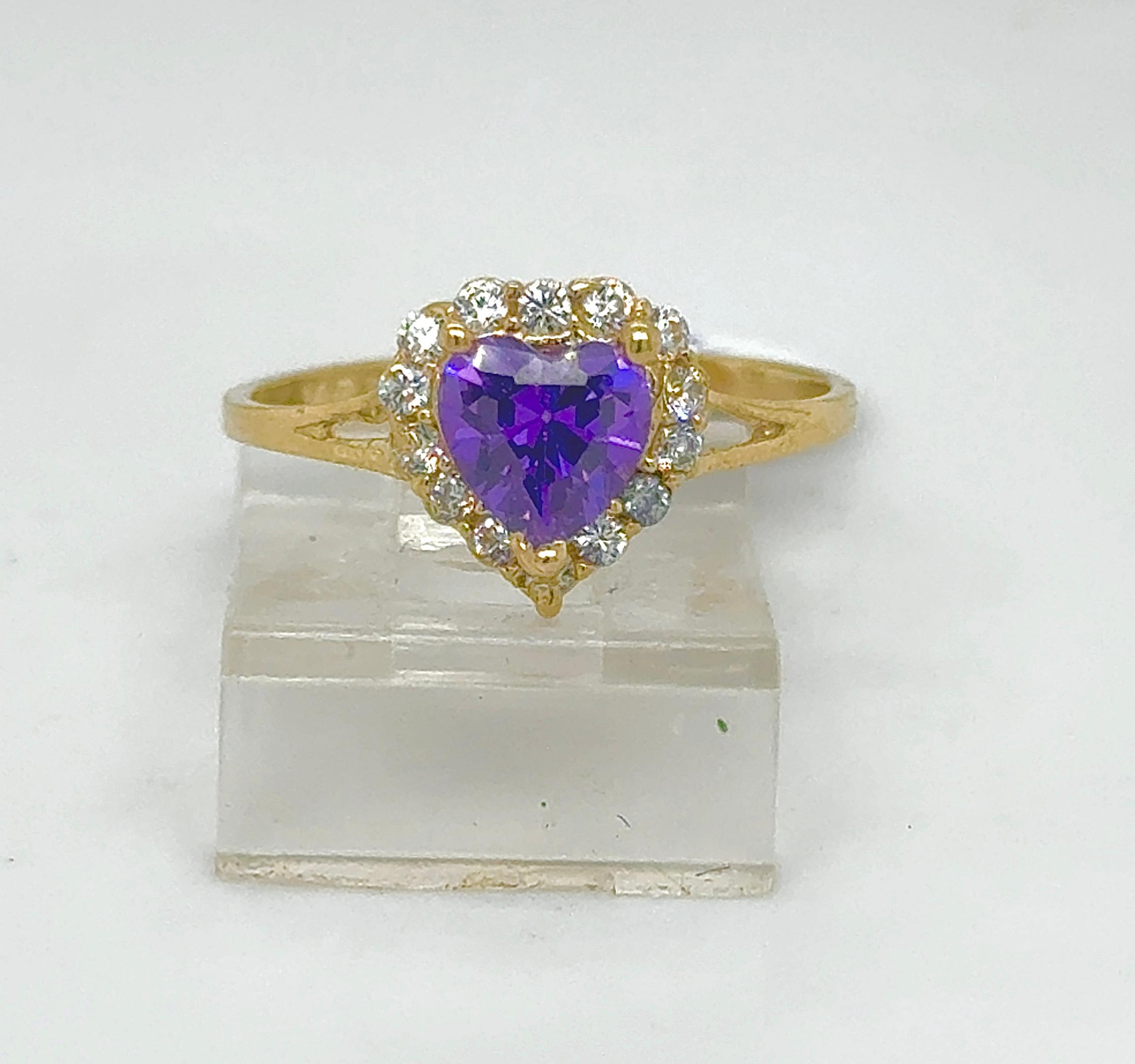 Gold Ladie Ring