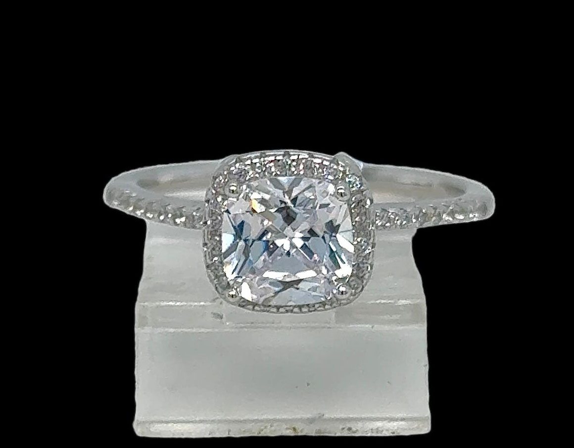 Silver Ladie Ring