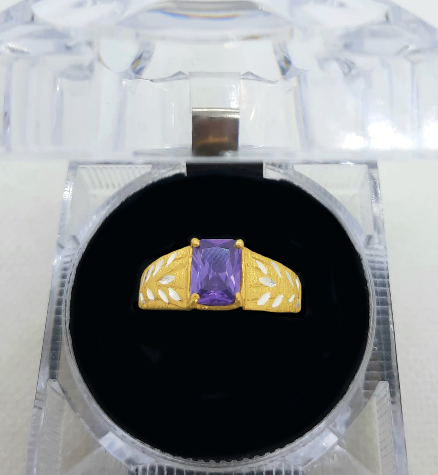 Gold Gent Ring