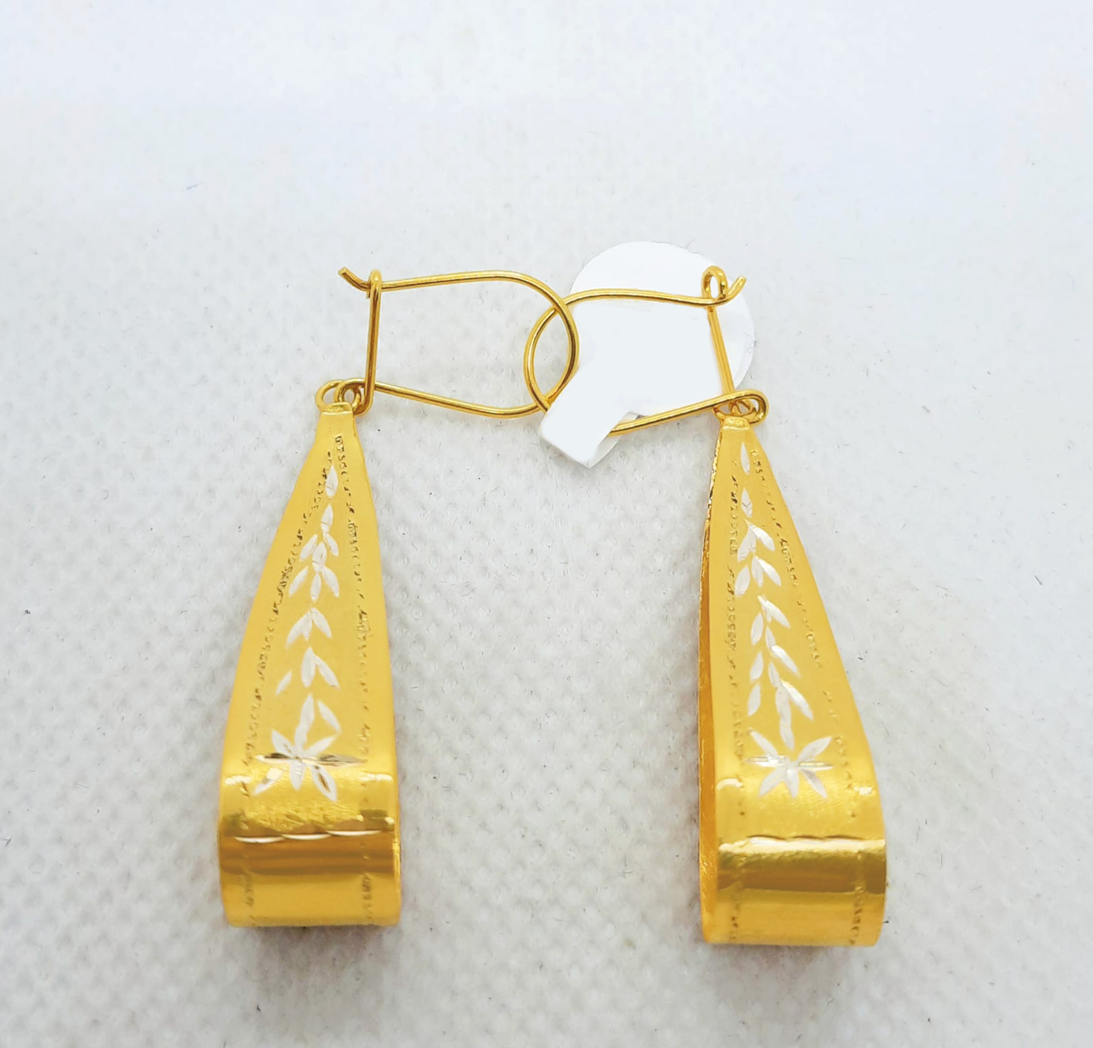 Gold Hanging Earring