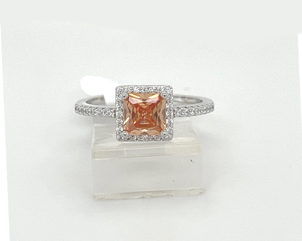 Silver Ladie Ring