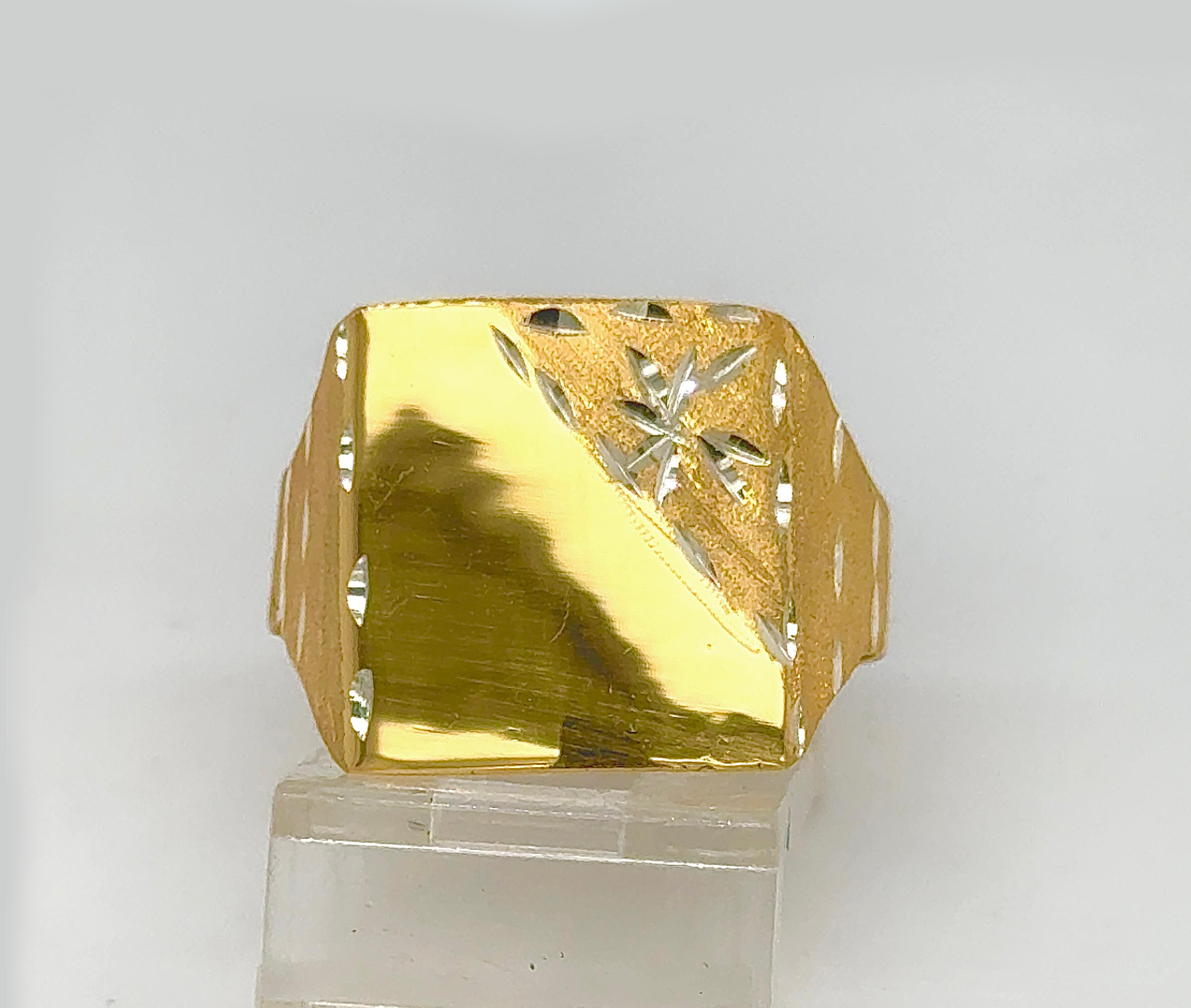 Gold Gent Ring