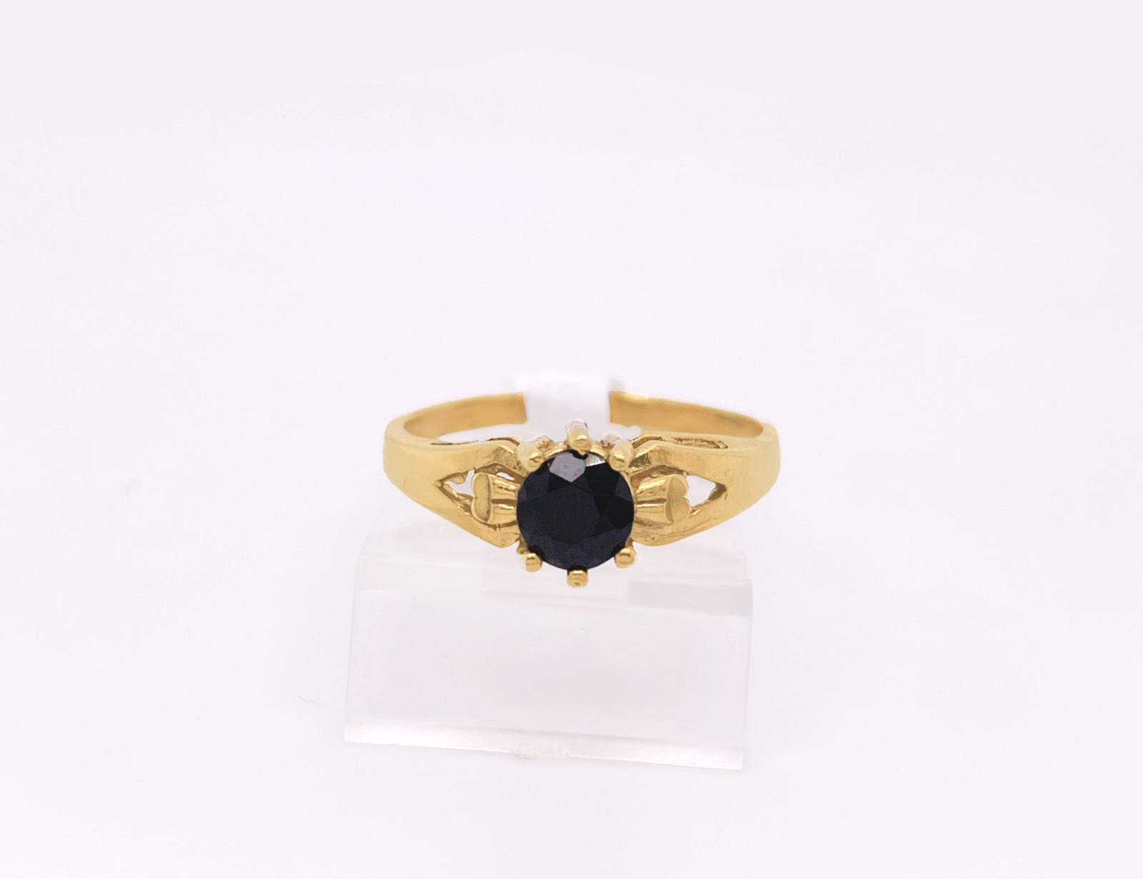 Gold Ladie Ring