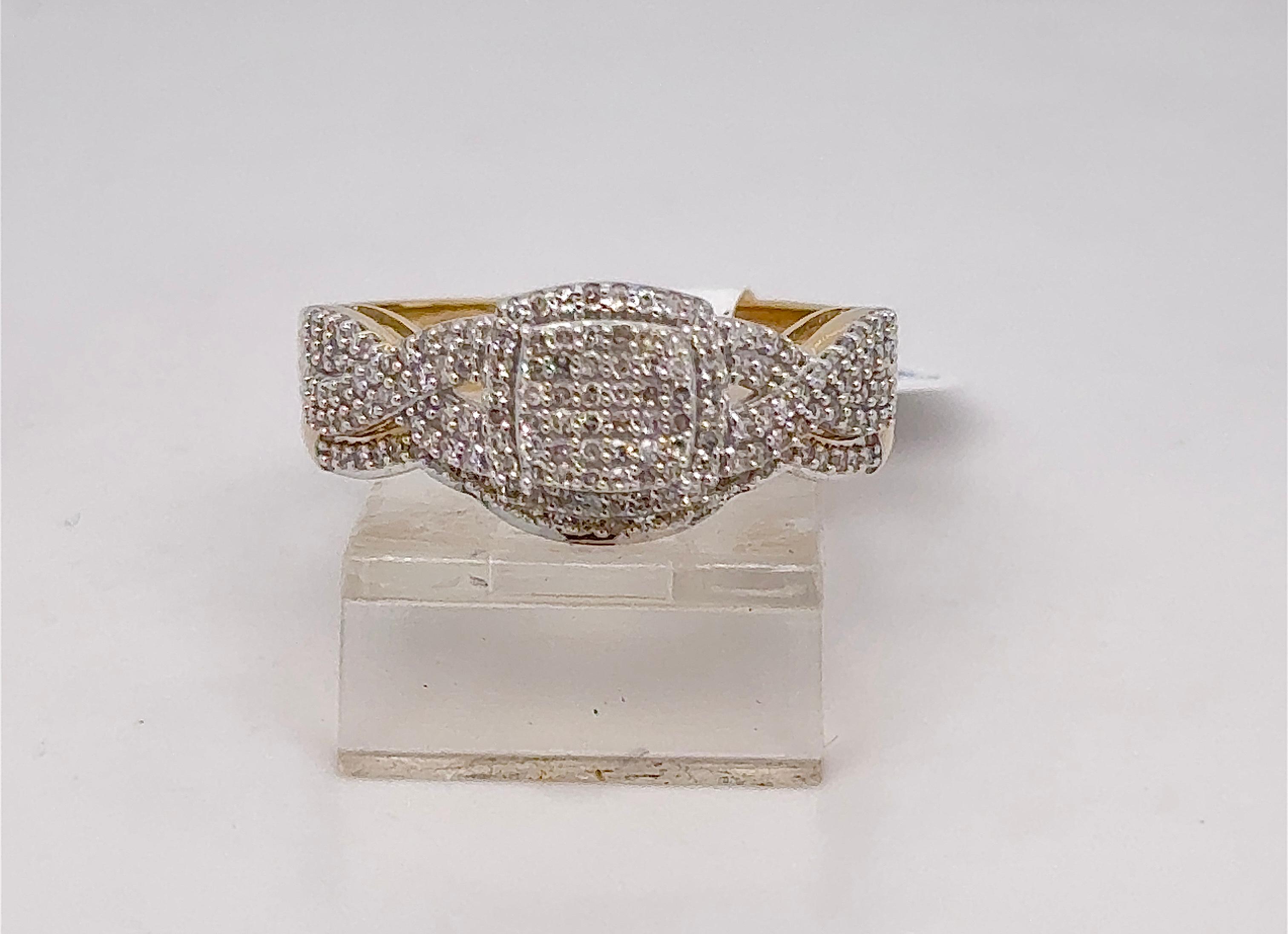 2PC Gold Wedding Ring