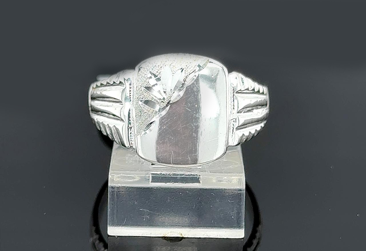 Silver Gent Ring
