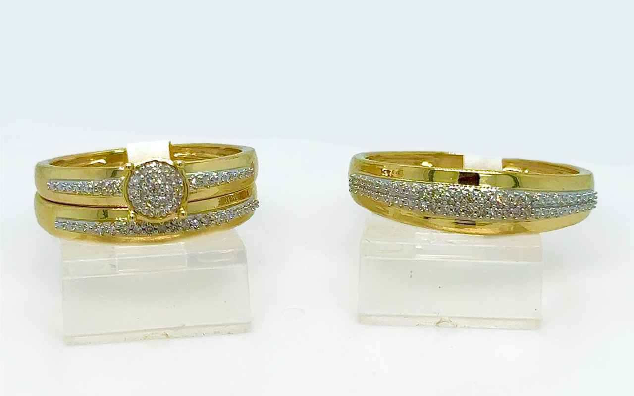 Gold His and Her Wedding Set