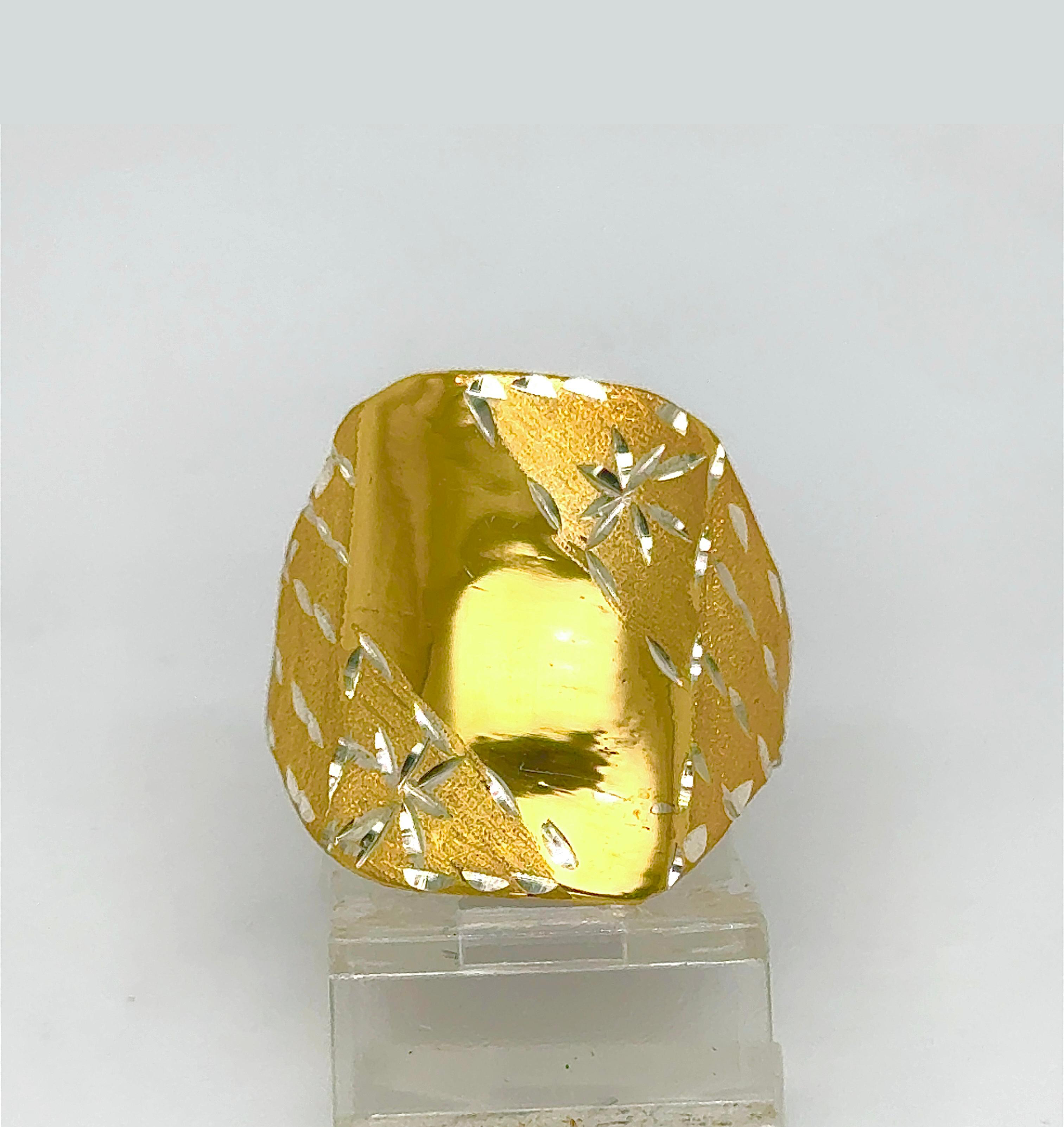 Gold Gent Ring