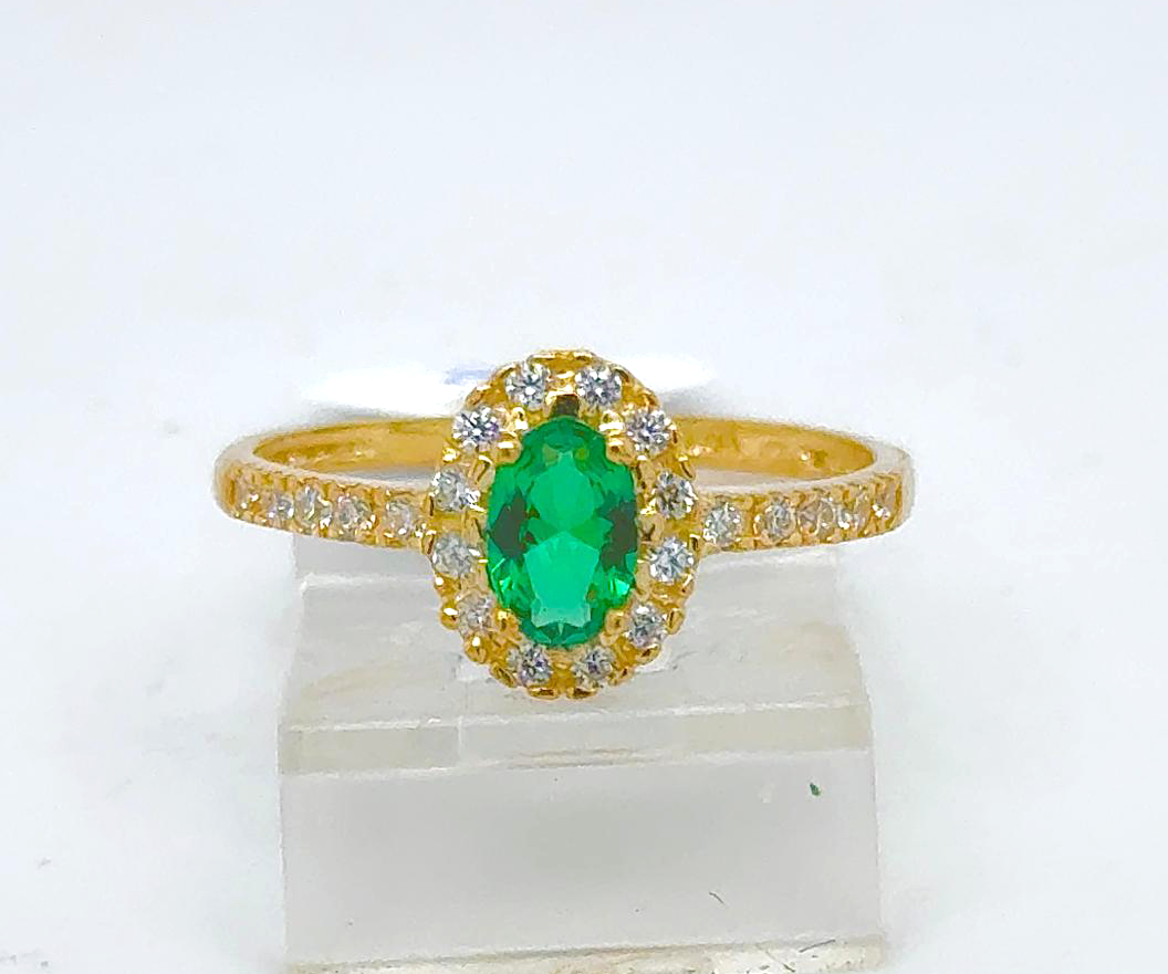 Gold Ladie Ring