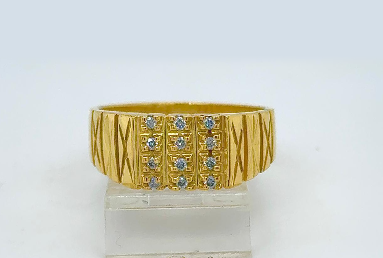 Gold Gent Wedding Ring