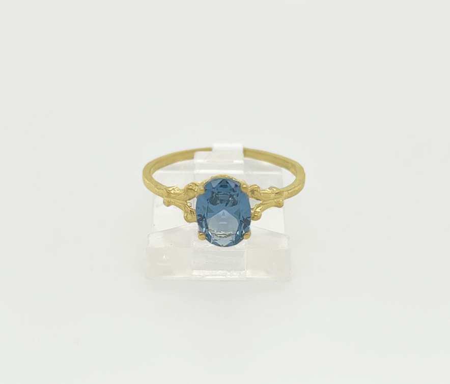 Gold Ladie Ring