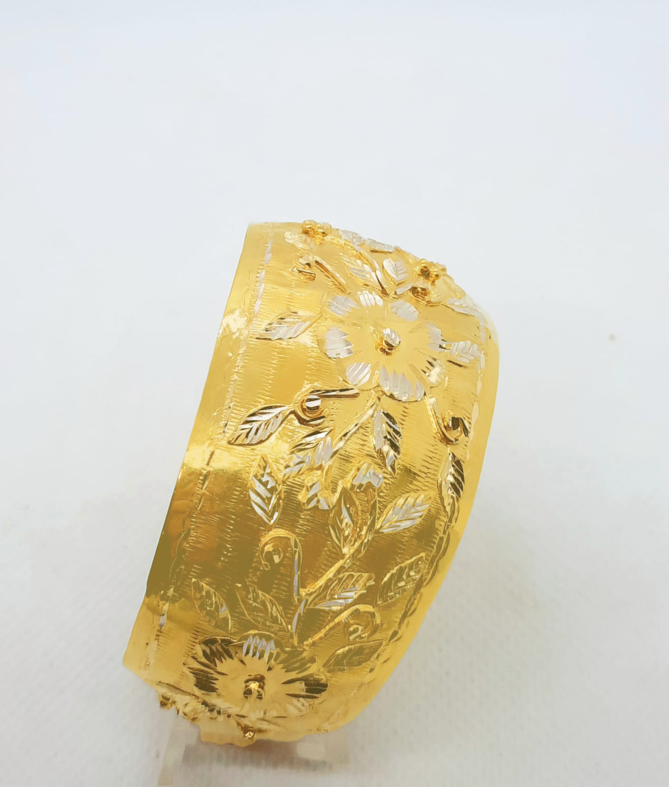 Gold Slave Band