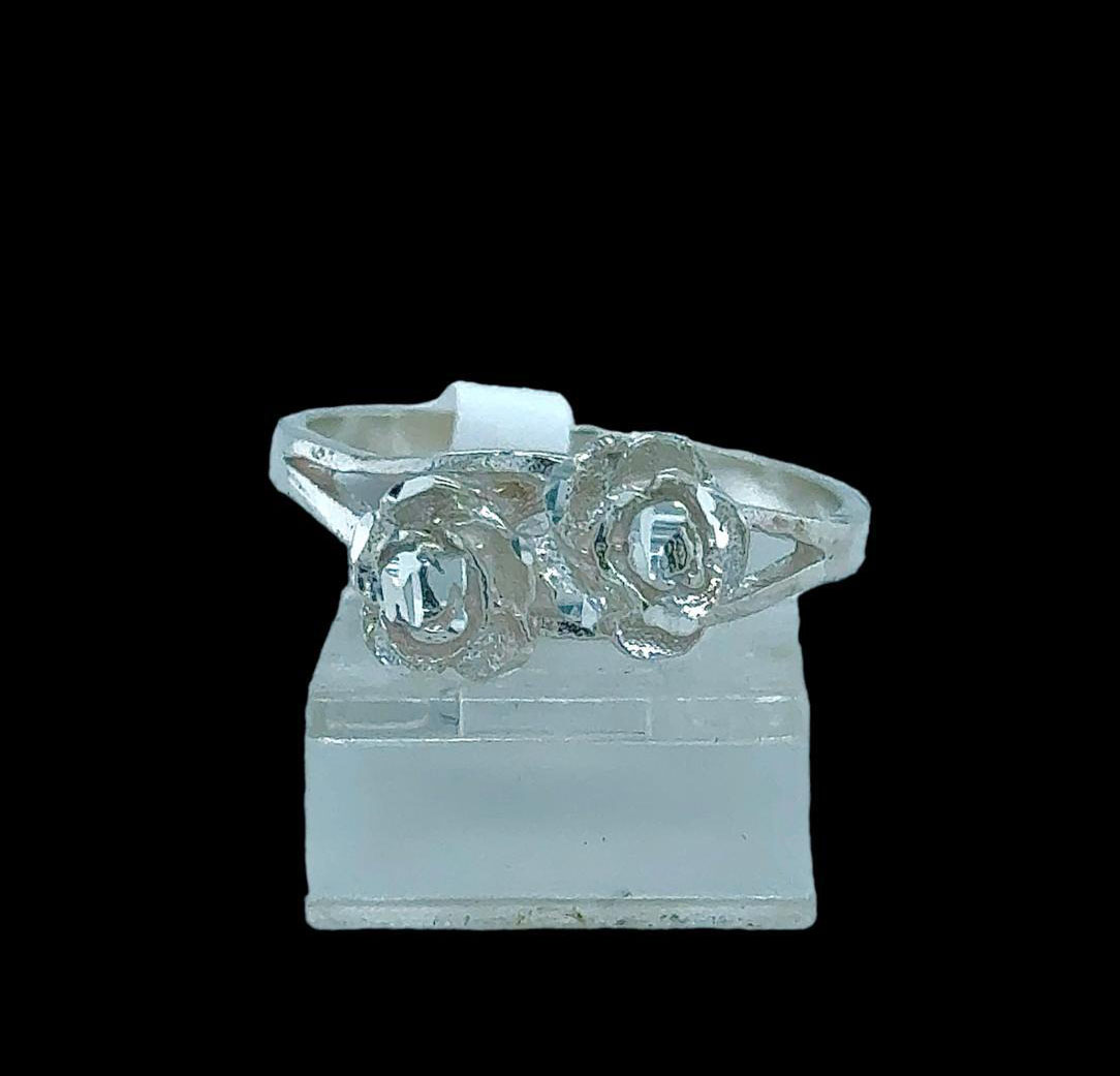 Silver Ladie Ring