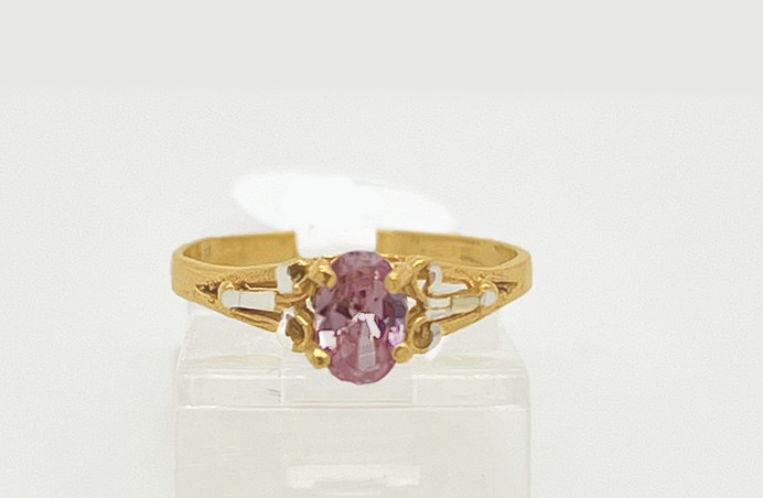 Gold Ladie Ring