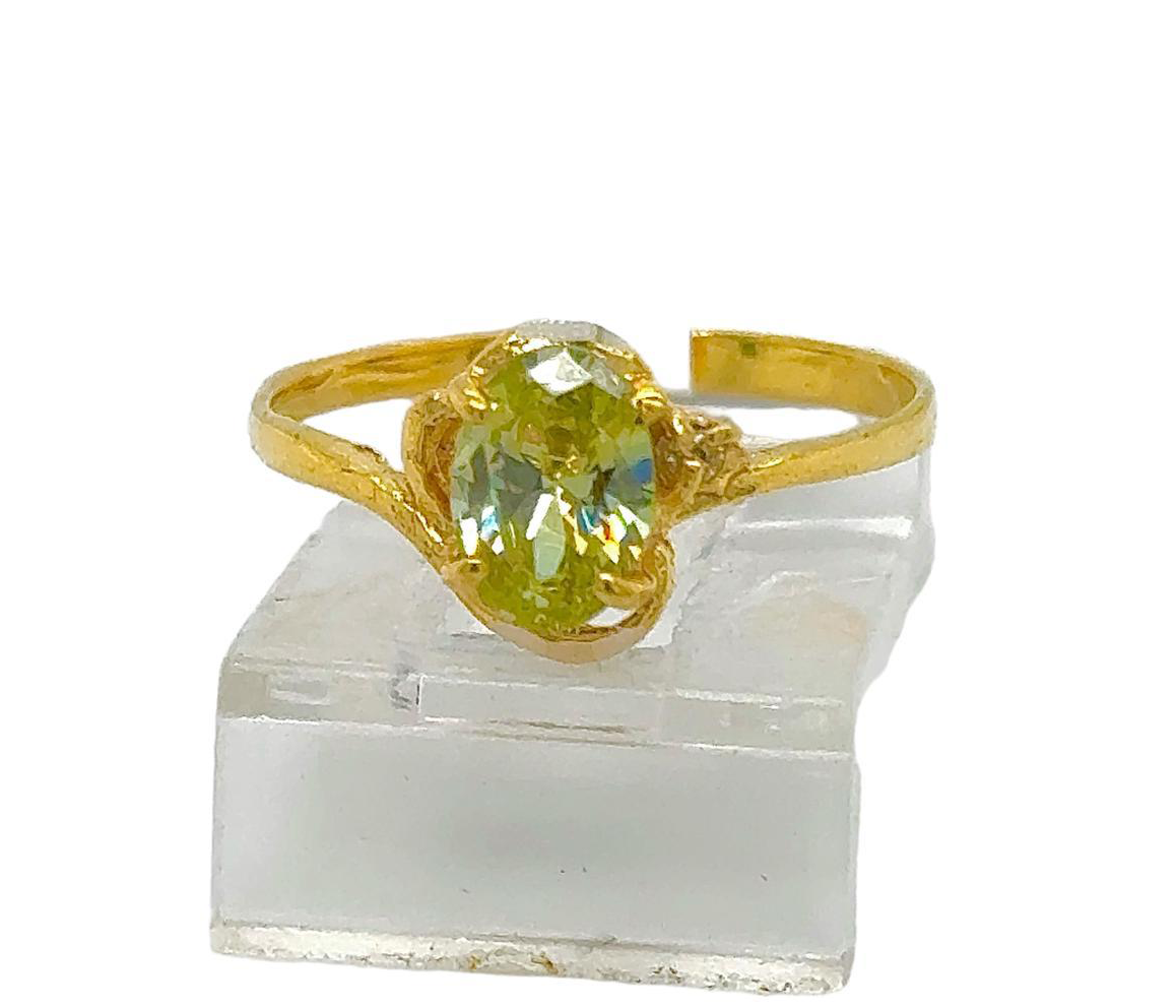 Gold Ladie Ring