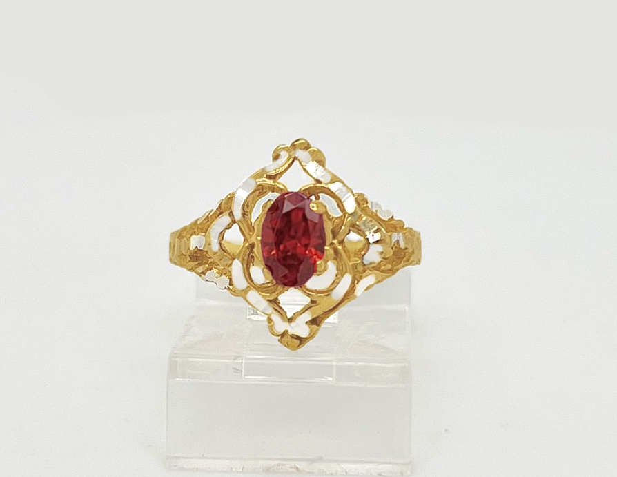 Gold Ladie Ring