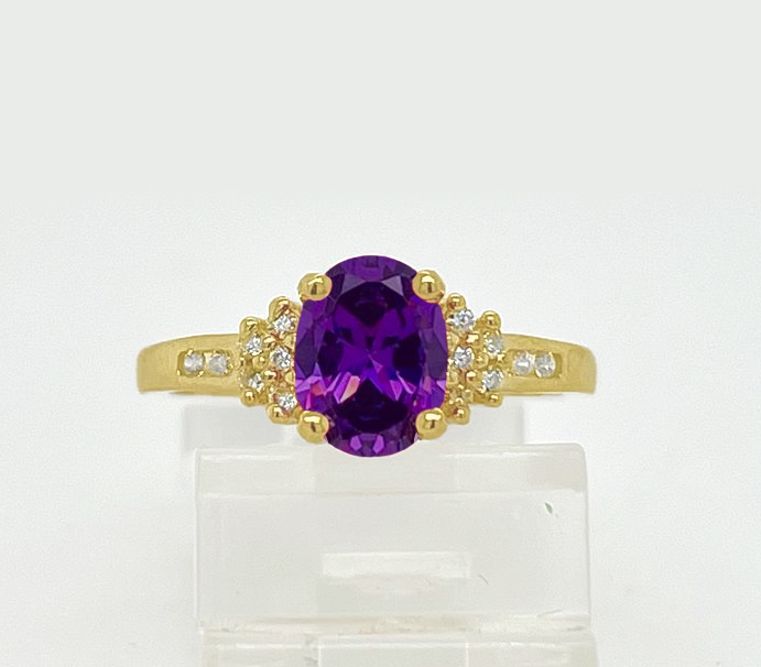 Gold Ladie Ring