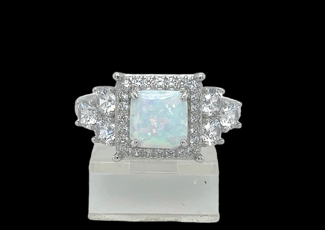 Silver Ladie Ring