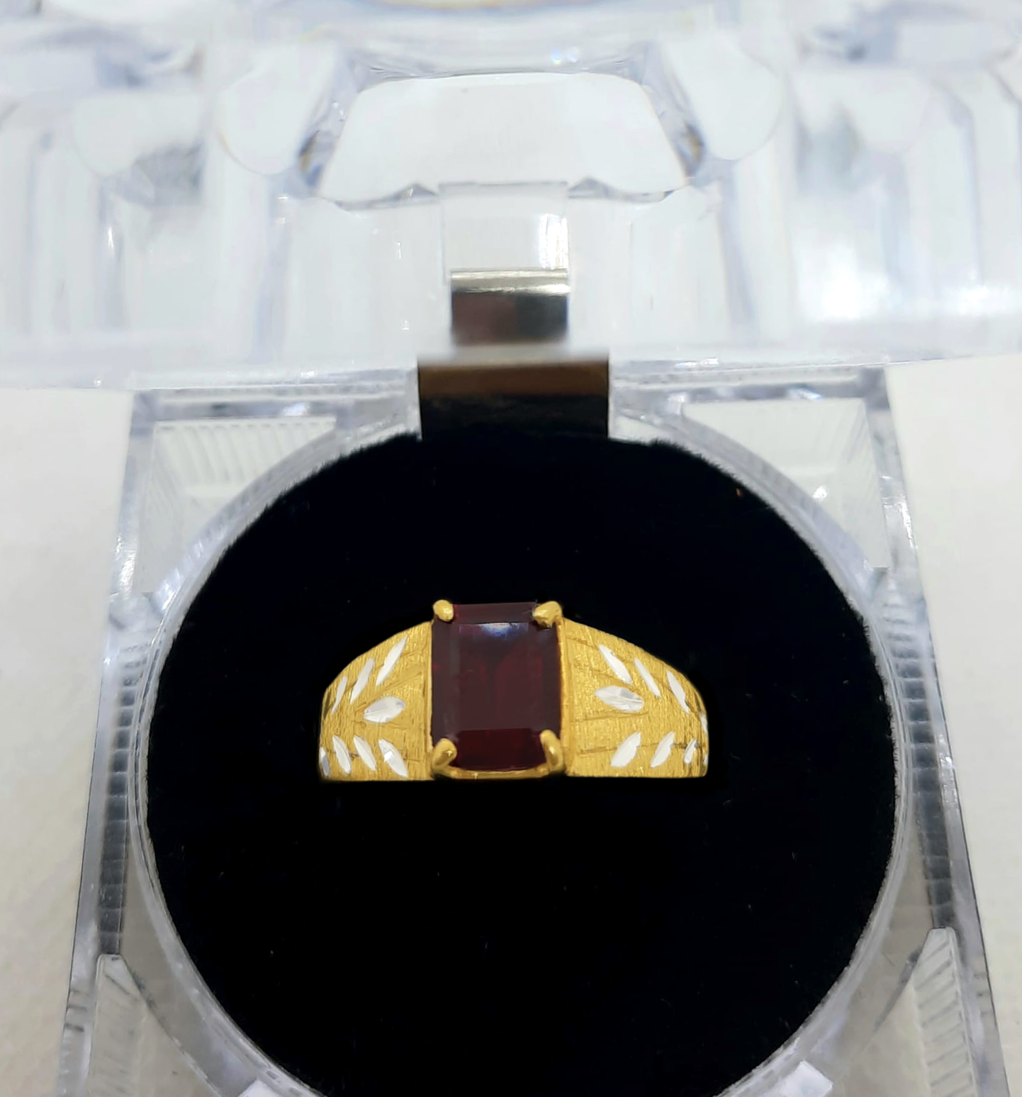 Gold Gent Ring
