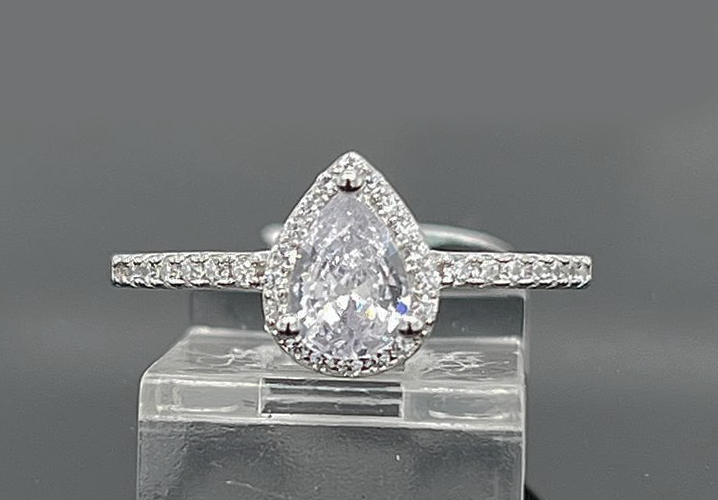 Silver Ladie Ring