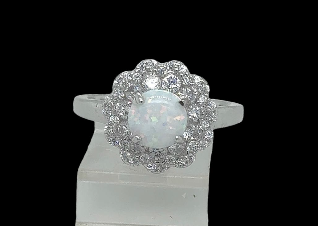 Silver Ladie Ring