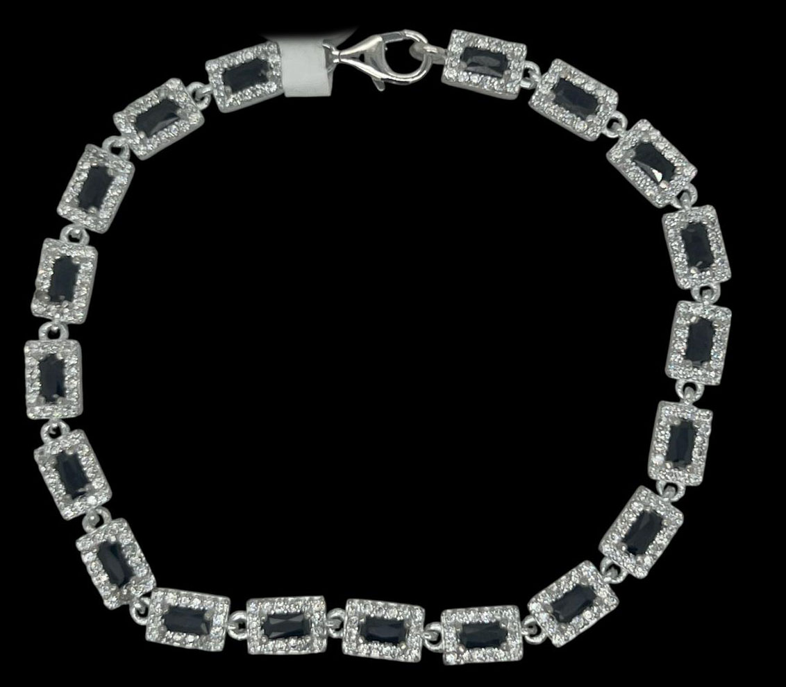 Silver Ladie Hand Band