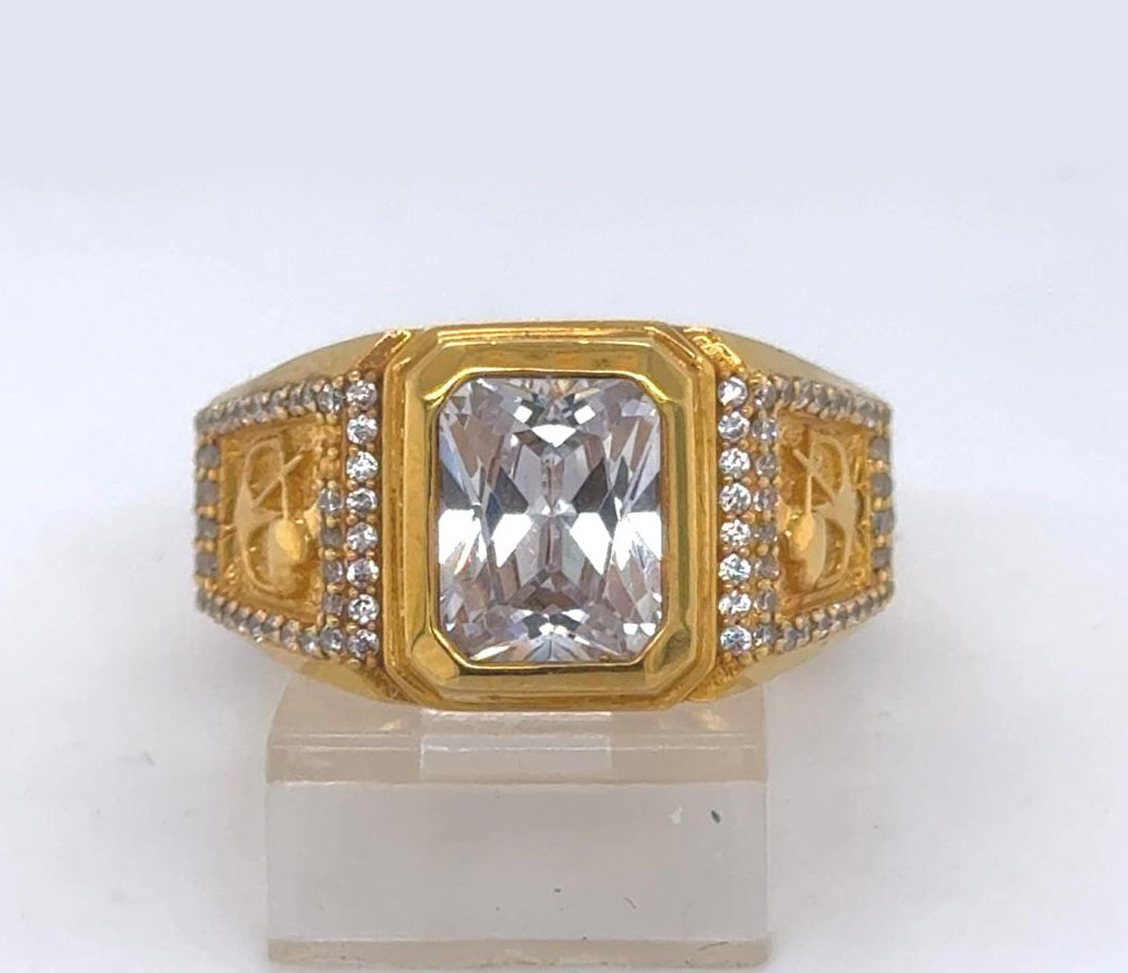 Gold Gent Ring