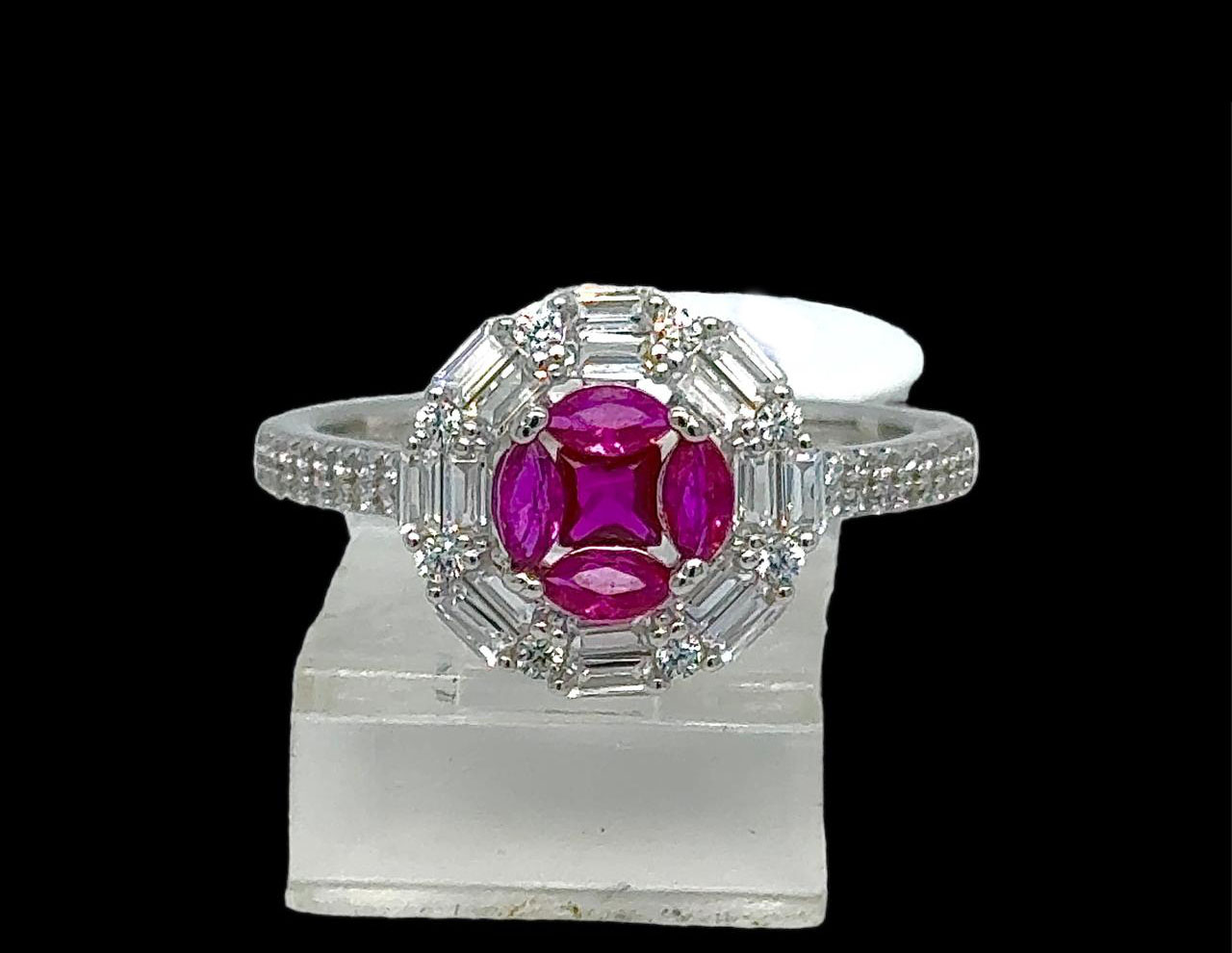 Silver Ladie Ring