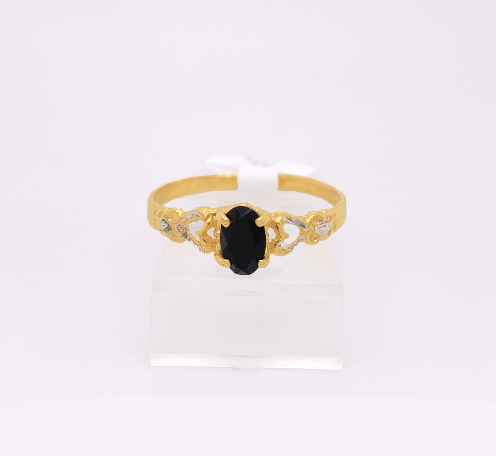 Gold Ladie Ring