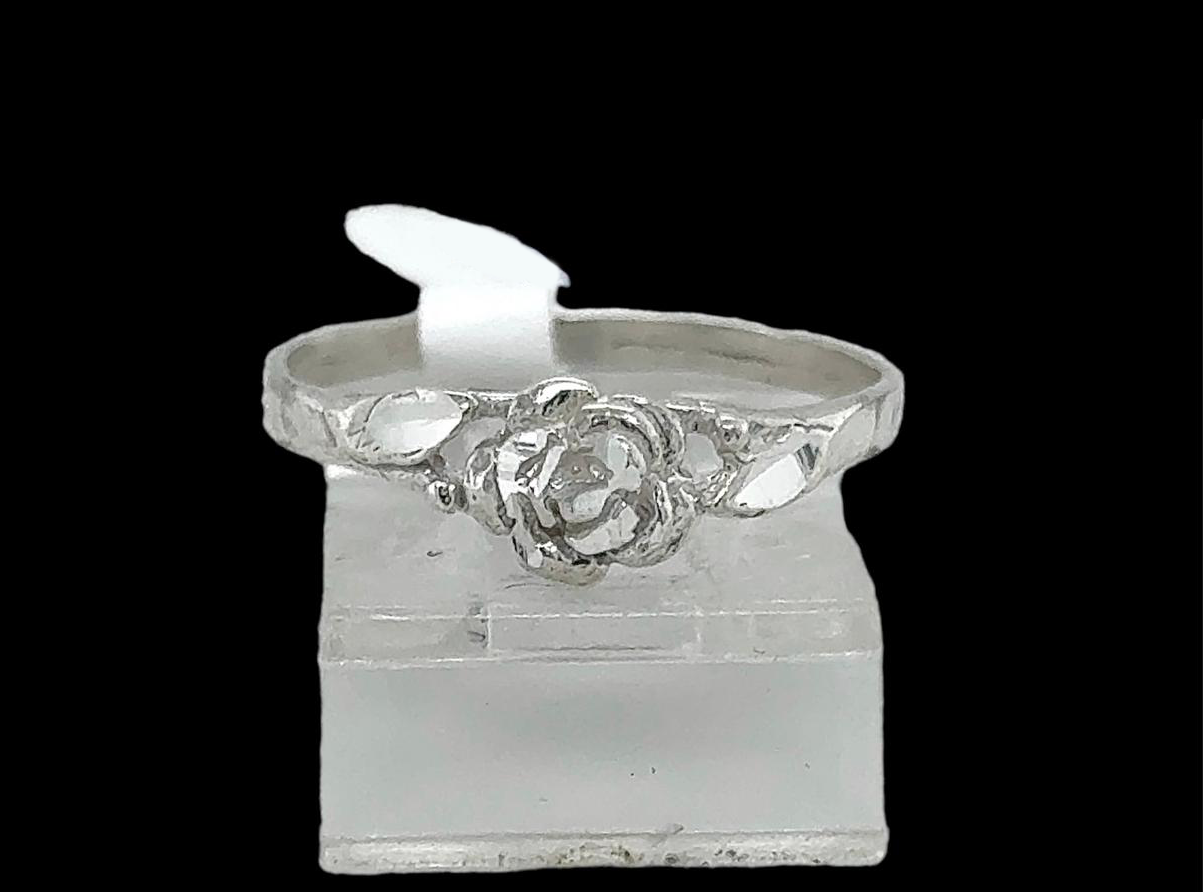 Silver Ladie Ring