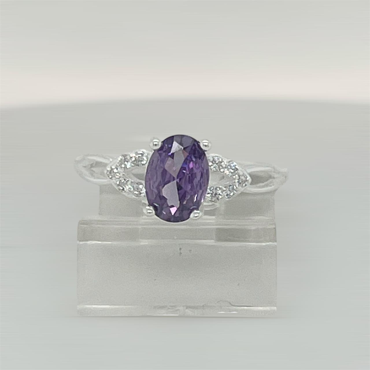 Silver Ladie Ring