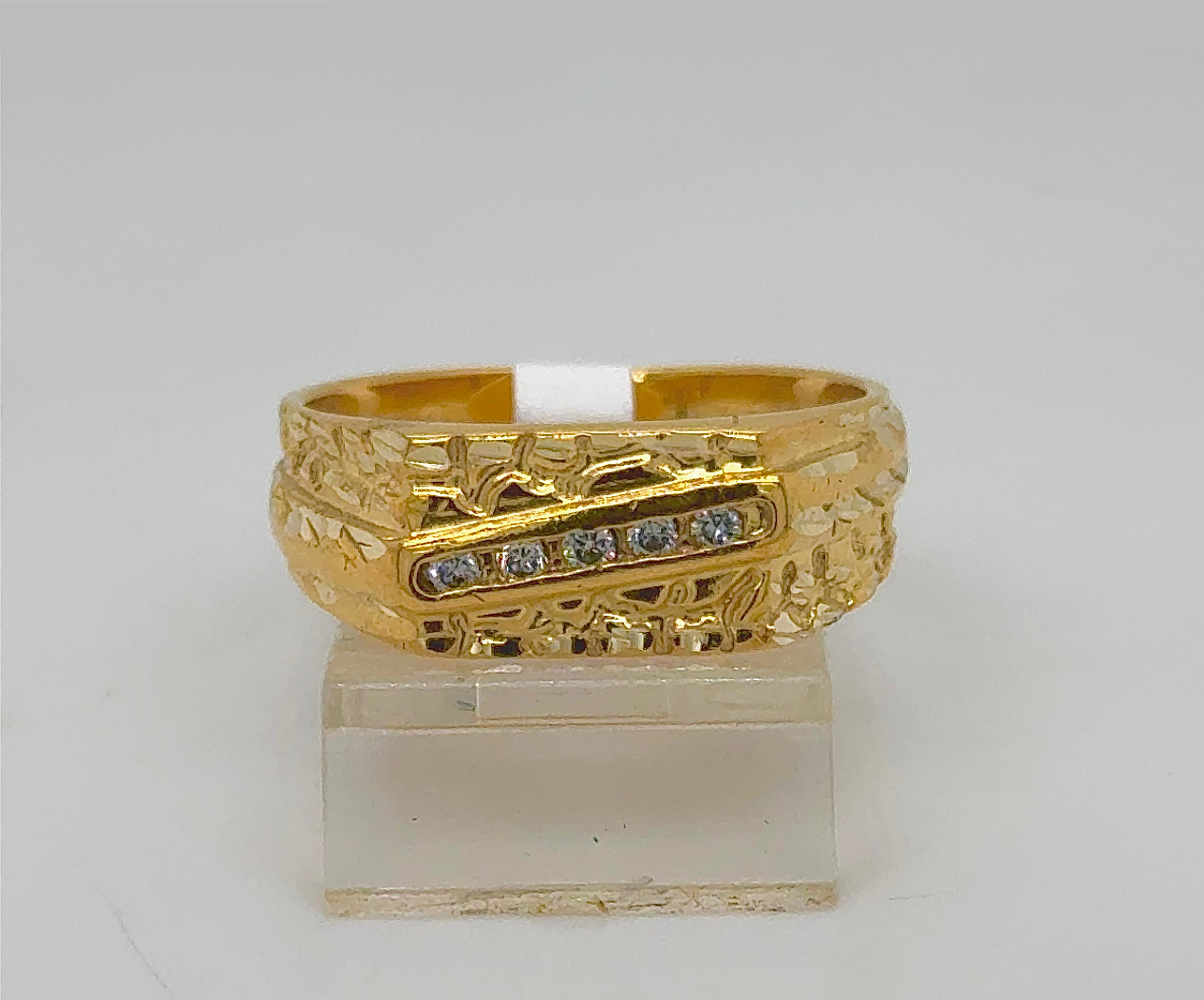 Gold Gent Wedding Ring