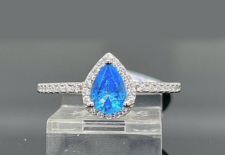 Silver Ladie Ring