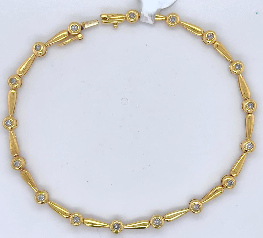 Gold Ladie Hand Band