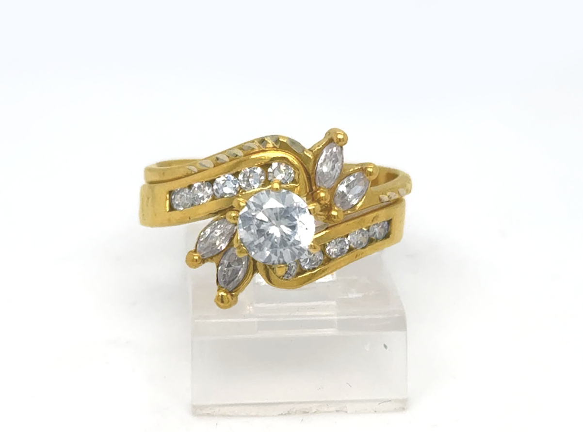 2PC Gold Wedding Ring
