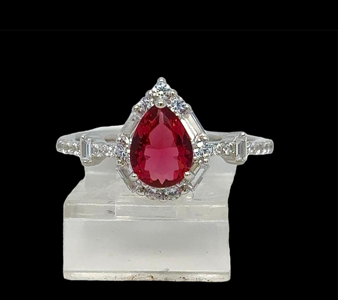 Silver Ladie Ring
