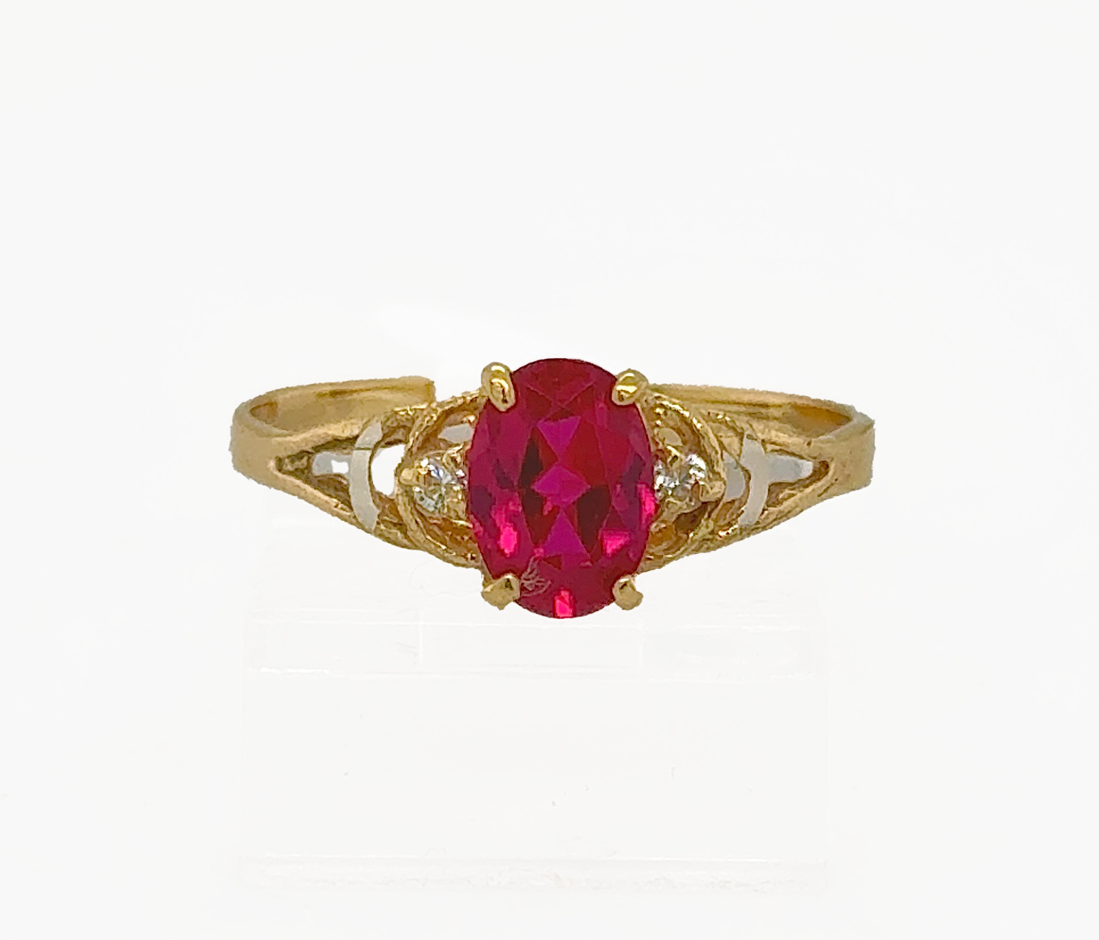 Gold Ladie Ring