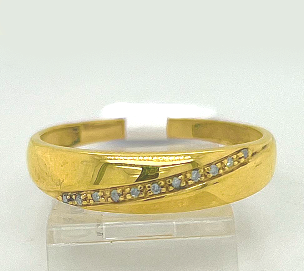 Gold Gent Wedding Ring