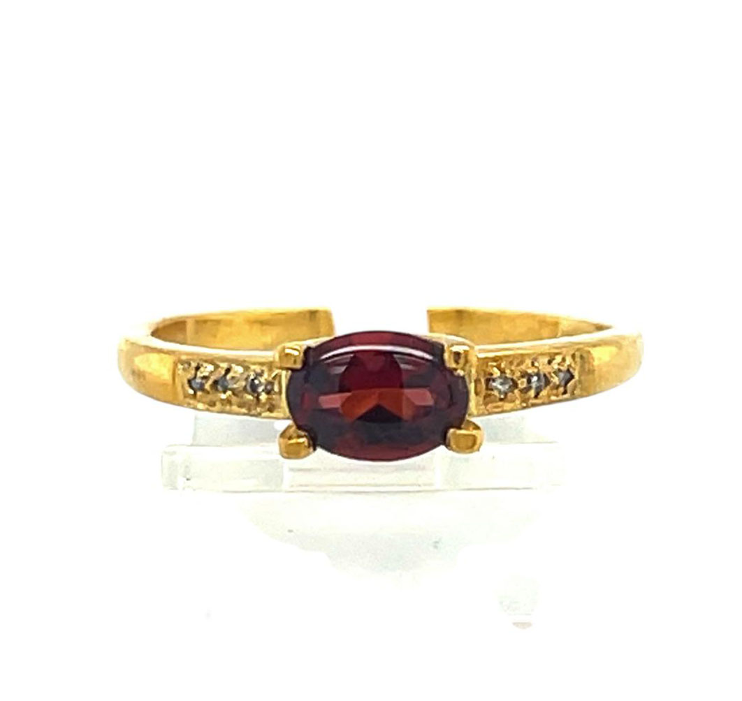 Gold Ladie Ring