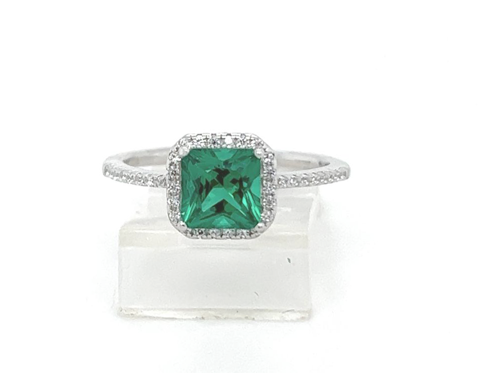 Silver Ladie Ring
